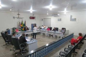 Foto - Sessão ordinária da Câmara Municipal de Echaporã do dia 4 de novembro de 2025.