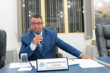 Foto - Sessão ordinária da Câmara Municipal de Echaporã do dia 19 de maio de 2026.