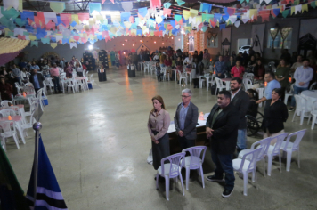 Foto - Entrega do título de cidadão echaporense para o ex-vereador Almir Robertto