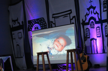 Foto - Entrega do título de cidadão echaporense para o ex-vereador Almir Robertto