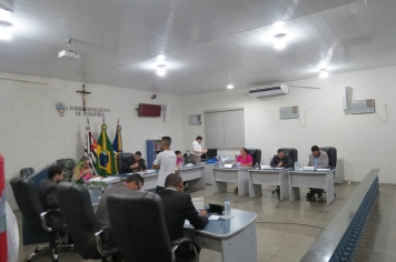 Foto - Sessão ordinária da Câmara Municipal de Echaporã do dia 4 de novembro de 2025.