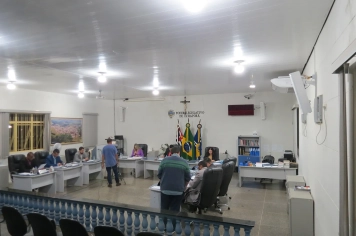 Foto - Sessão ordinária da Câmara Municipal de Echaporã de 18 de novembro de 2025.