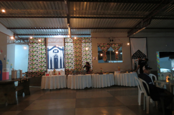 Foto - Entrega do título de cidadão echaporense para o ex-vereador Almir Robertto