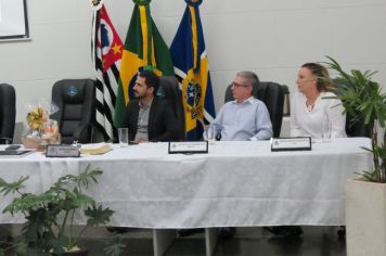 Foto - Sessão solene do dia 28 de abril de 2022