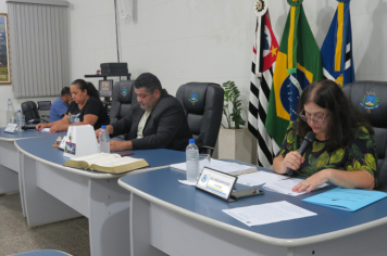 Foto - Sessão ordinária da Câmara Municipal de Echaporã do dia 6 de maio de 2025.