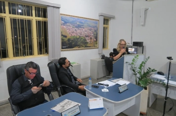 Foto - Sessão ordinária da Câmara Municipal de Echaporã do dia 2 de dezembro de 2025.