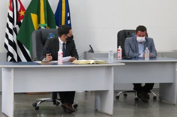 Foto - Posse vereadores e prefeito