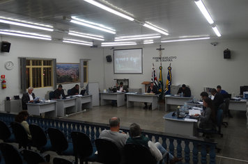 Câmara entra em recesso