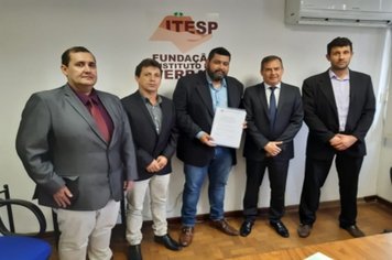 Vereadores cobram por distrito industrial