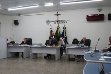 Câmara aprova crédito para reformas em praças