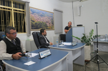 Foto - Sessão ordinária da Câmara Municipal de Echaporã do dia 6 de maio de 2025.