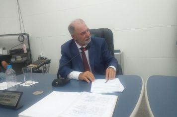 Foto - Entrega de título de cidadão echaporense