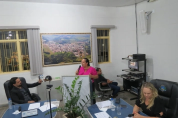 Foto - Sessão ordinária da Câmara Municipal de Echaporã do dia 2 de dezembro de 2025.