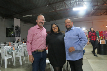 Foto - Entrega do título de cidadão echaporense para o ex-vereador Almir Robertto