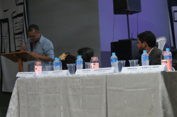 Foto - Entrega do título de cidadão echaporense para o ex-vereador Almir Robertto