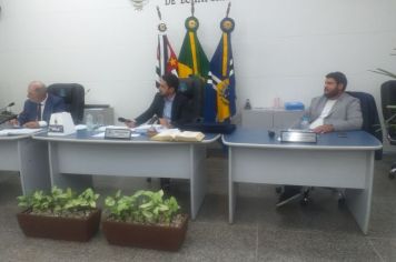 Foto - Entrega de título de cidadão echaporense