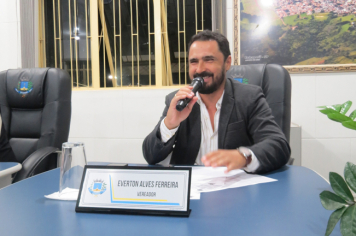 Foto - Sessão ordinária da Câmara Municipal de Echaporã do dia 6 de maio de 2025.