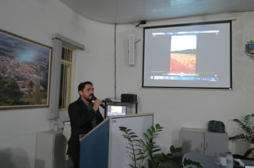 Foto - Sessão ordinária da Câmara Municipal de Echaporã do dia 3 de junho de 2025.