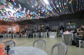 Foto - Entrega do título de cidadão echaporense para o ex-vereador Almir Robertto