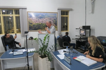 Foto - Sessão ordinária da Câmara Municipal de Echaporã do dia 2 de dezembro de 2025.