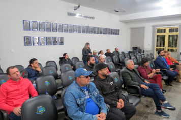 Foto - Sessão ordinária da Câmara Municipal de Echaporã do dia 1 de julho de 2025.