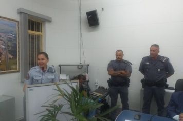 Foto - Entrega de título de cidadão echaporense