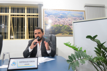 Foto - Sessão ordinária da Câmara Municipal de Echaporã do dia 6 de maio de 2025.