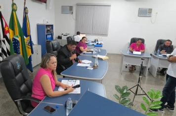 Foto - Sessão ordinária da Câmara Municipal de Echaporã do dia 4 de novembro de 2025.