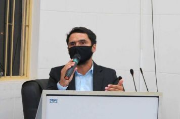 Presidente da Câmara cobra esclarecimento sobre vacinas