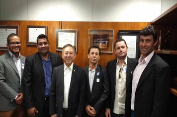 Vereadores se reúnem com deputado