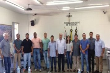 Câmara recebe deputado João Caramez