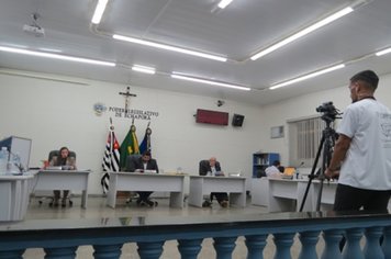 Sessões voltam com controle de público