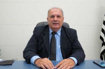 Echaporã recebe novo veículo com ajuda de vereador