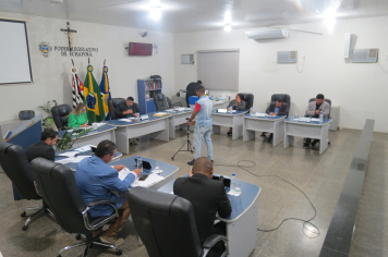 Câmara aprova reajuste do vale-alimentação dos servidores municipais