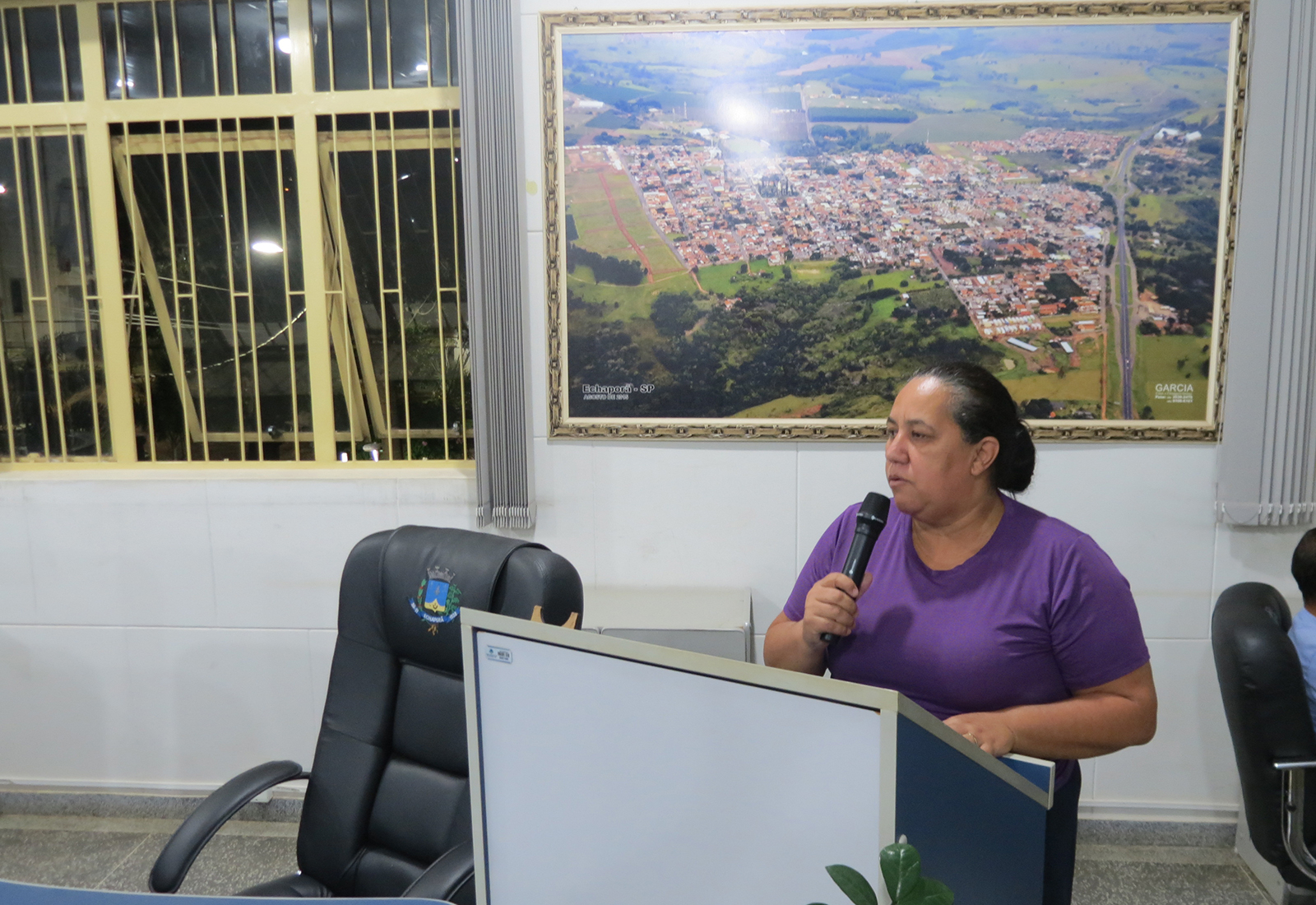 Vereadora Tina do Hot-Dog elabora projeto para ajuda a dependentes químicos