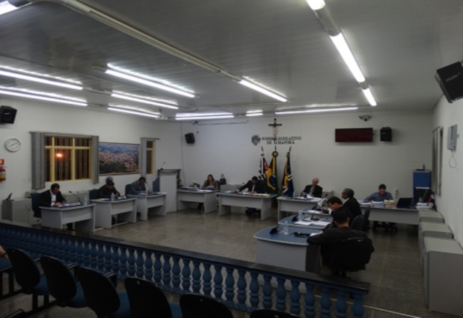 Após recesso, Câmara retorna sessões