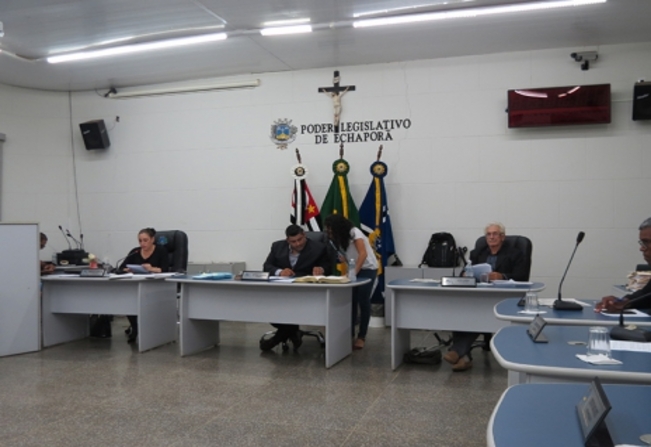 Câmara aprova crédito para reformas em praças